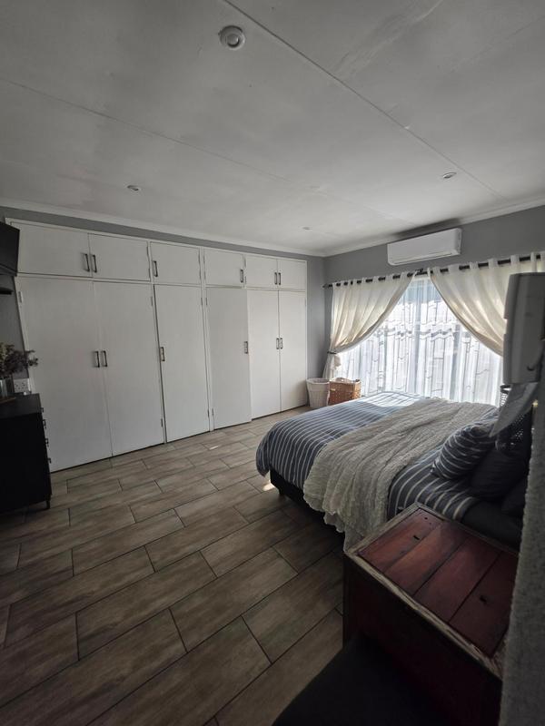 4 Bedroom Property for Sale in Vanderbijlpark SE Gauteng