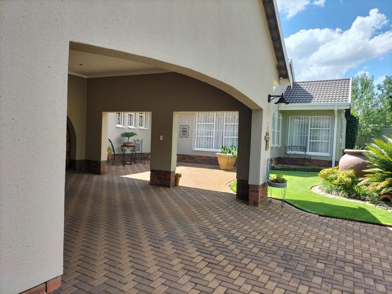 4 Bedroom Property for Sale in Vanderbijlpark SE Gauteng