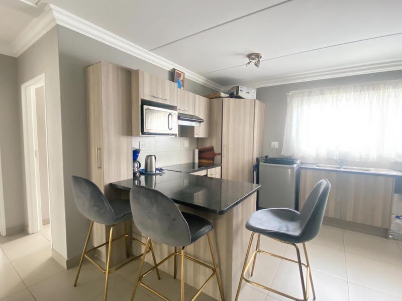 To Let 2 Bedroom Property for Rent in Broadacres Gauteng