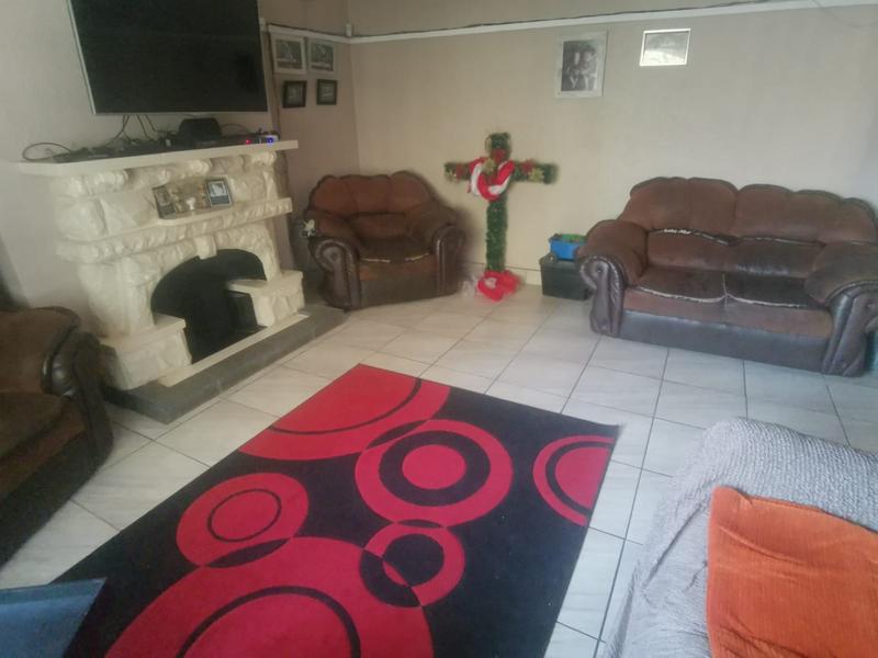 3 Bedroom Property for Sale in Geduld Gauteng