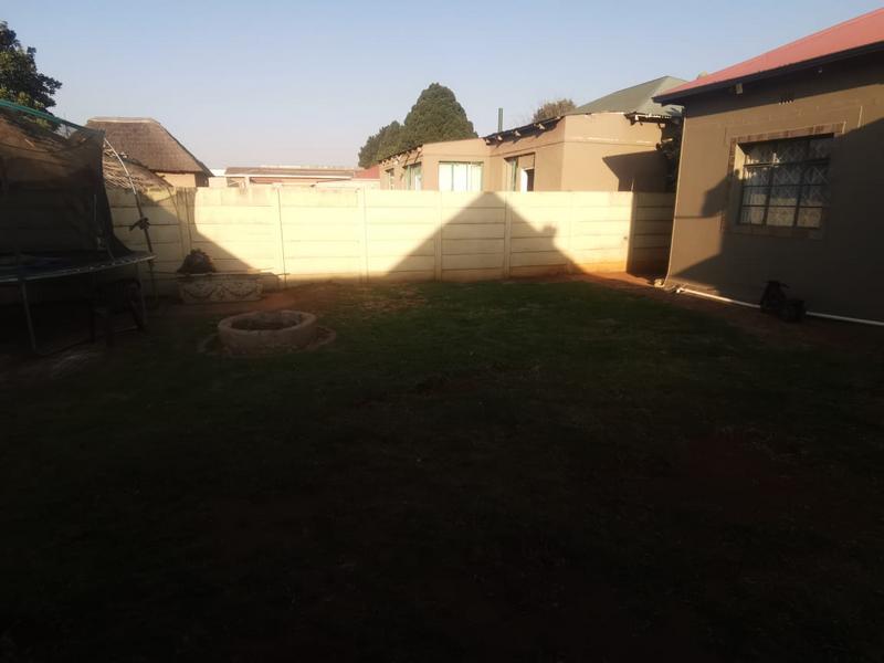 3 Bedroom Property for Sale in Geduld Gauteng