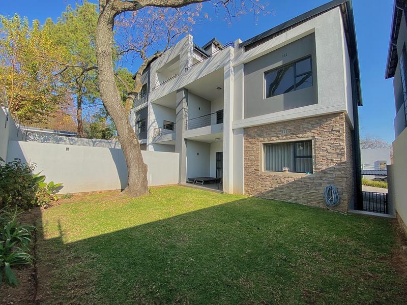 To Let 2 Bedroom Property for Rent in Bryanston Gauteng
