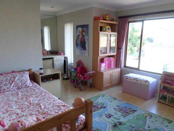 3 Bedroom Property for Sale in Rynfield Gauteng