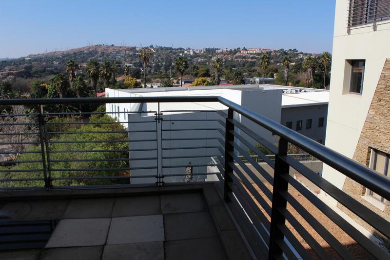 To Let 2 Bedroom Property for Rent in Bedford Gardens Gauteng