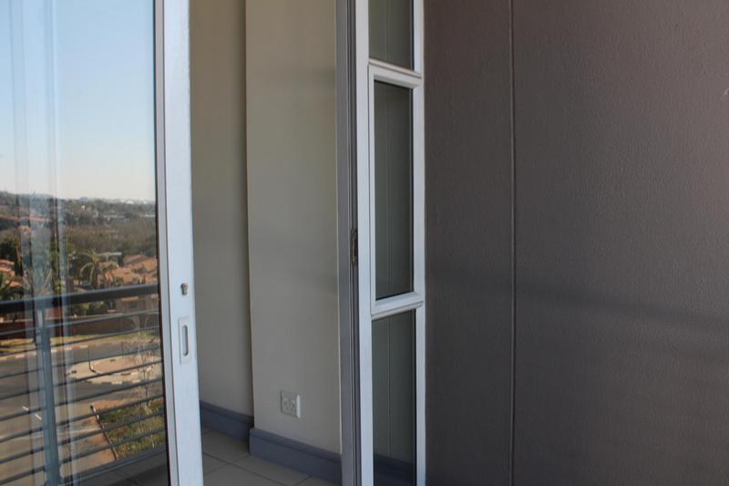 2 Bedroom Property for Sale in Bedford Gardens Gauteng