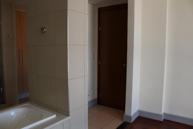 2 Bedroom Property for Sale in Bedford Gardens Gauteng