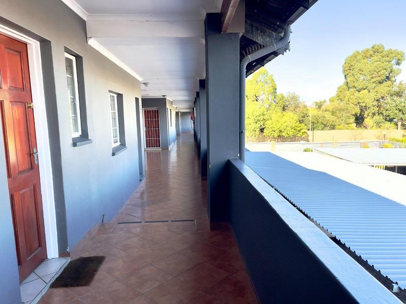 To Let 2 Bedroom Property for Rent in Ravenswood Gauteng
