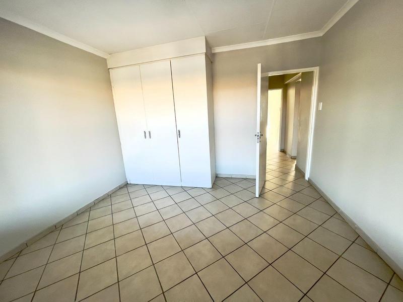 To Let 2 Bedroom Property for Rent in Ravenswood Gauteng