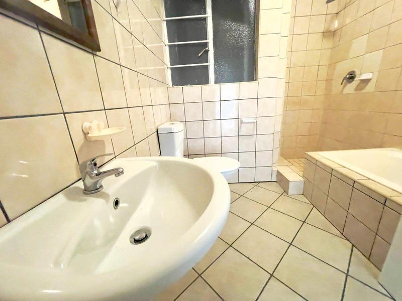 2 Bedroom Property for Sale in Ravenswood Gauteng