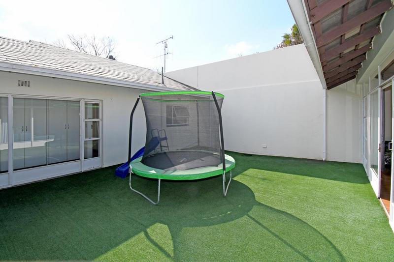 3 Bedroom Property for Sale in Morningside Gauteng