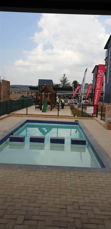 To Let 2 Bedroom Property for Rent in Vorna Valley Gauteng
