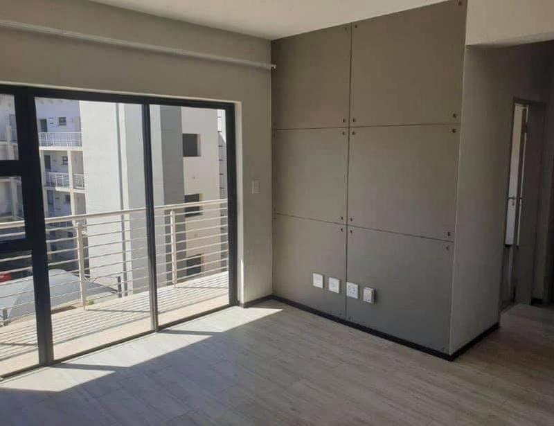 To Let 2 Bedroom Property for Rent in Fourways Gauteng