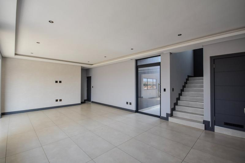 3 Bedroom Property for Sale in Fountainbrook Estate Gauteng