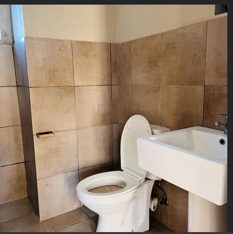 2 Bedroom Property for Sale in Fleurhof Gauteng