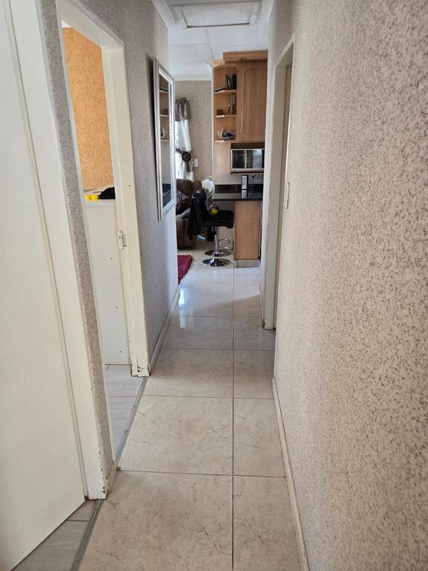 3 Bedroom Property for Sale in Protea Glen Gauteng