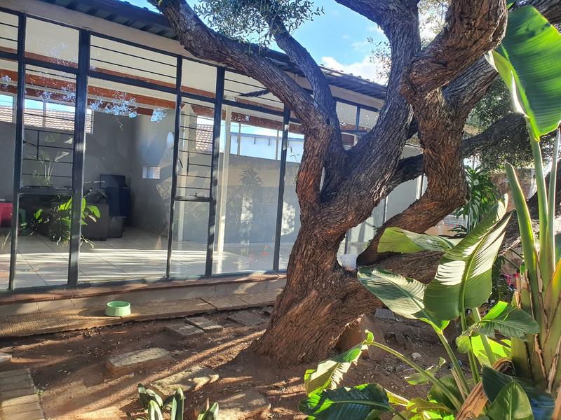 3 Bedroom Property for Sale in Witpoortjie Gauteng