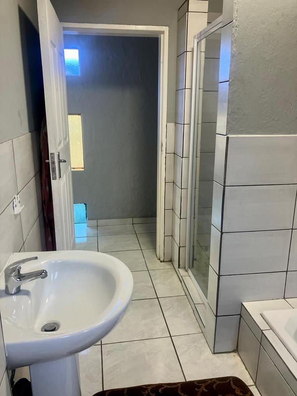 3 Bedroom Property for Sale in Witpoortjie Gauteng