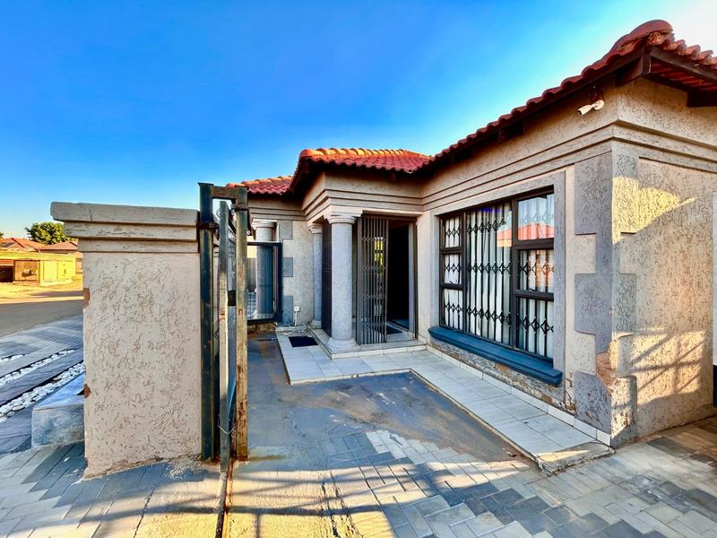 3 Bedroom Property for Sale in The Orchards Gauteng