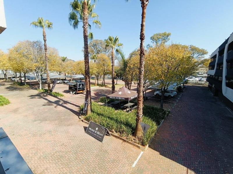 To Let commercial Property for Rent in Cresta Gauteng