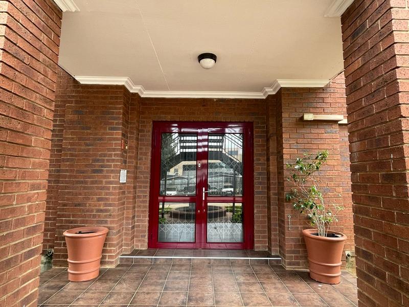 To Let commercial Property for Rent in Die Hoewes Gauteng