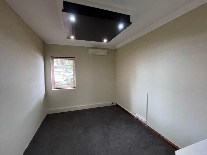 To Let commercial Property for Rent in Die Hoewes Gauteng