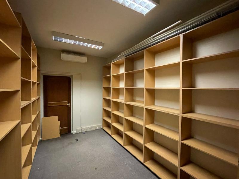 To Let commercial Property for Rent in Die Hoewes Gauteng