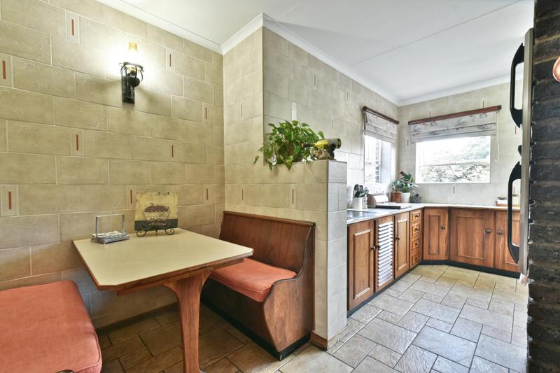 4 Bedroom Property for Sale in Mulbarton Gauteng