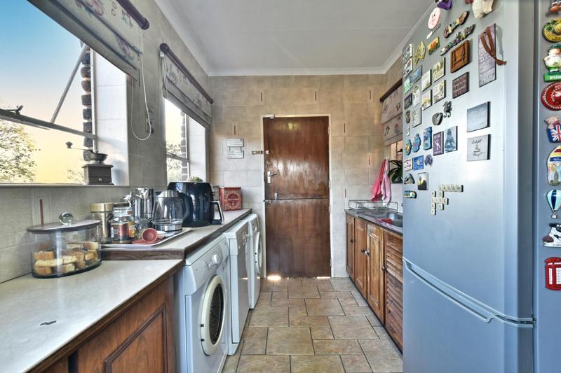 4 Bedroom Property for Sale in Mulbarton Gauteng