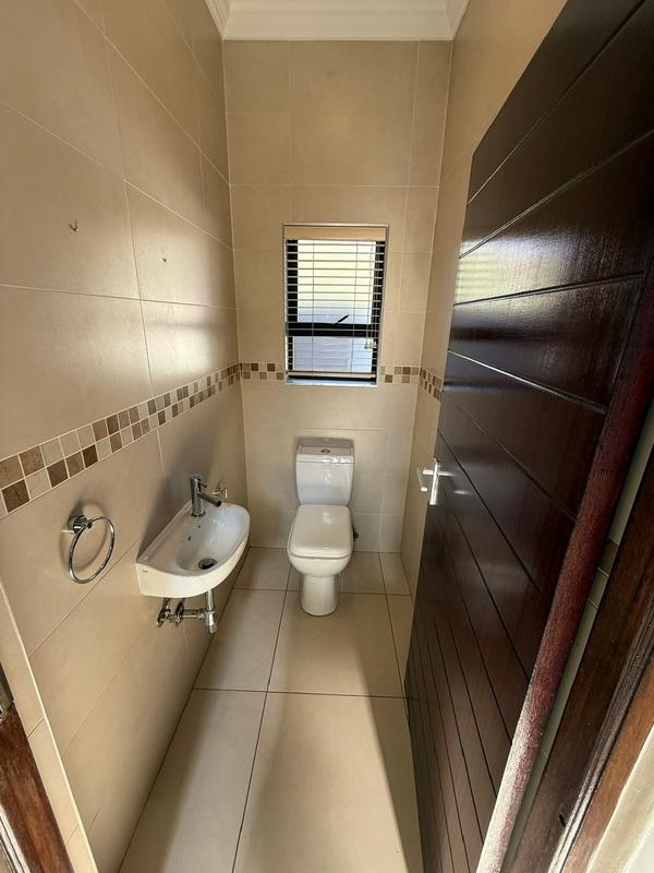 3 Bedroom Property for Sale in Midlands Estate Gauteng