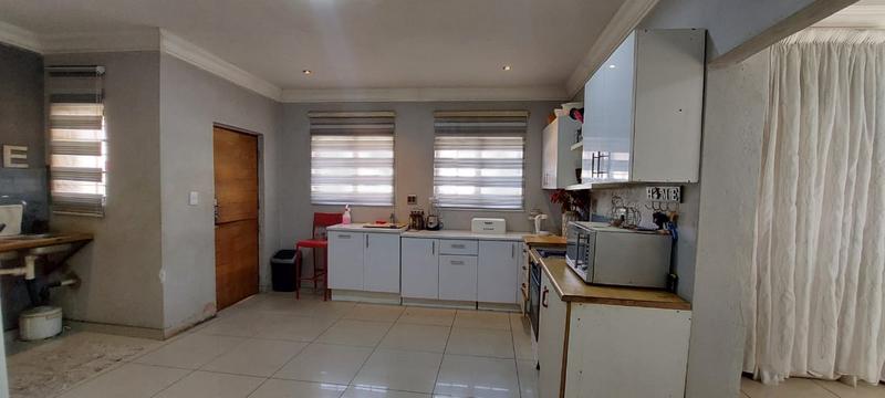 3 Bedroom Property for Sale in Soshanguve Gauteng