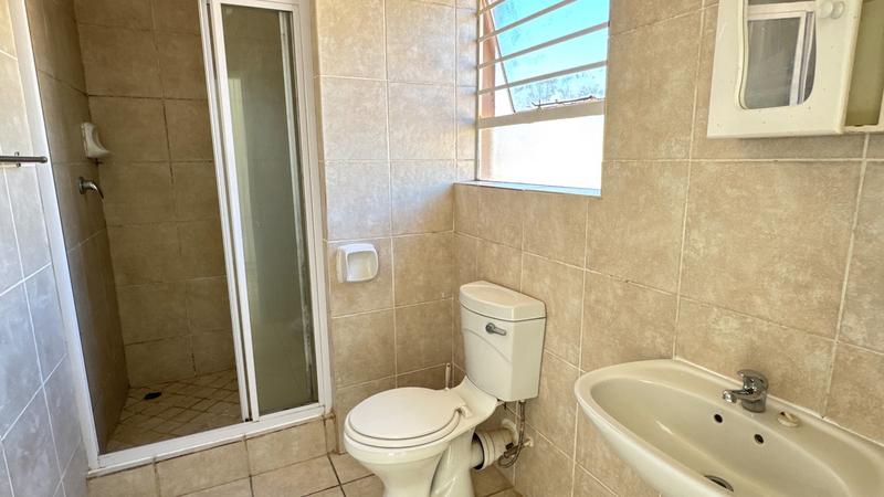 3 Bedroom Property for Sale in Wilgeheuwel Gauteng