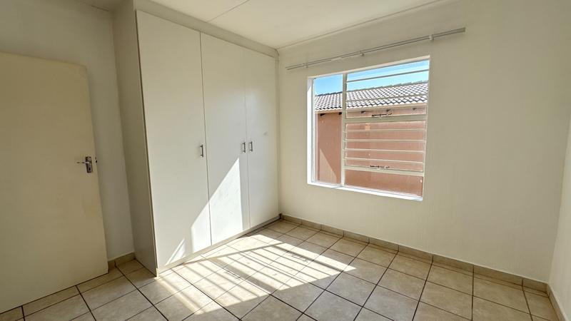 3 Bedroom Property for Sale in Wilgeheuwel Gauteng