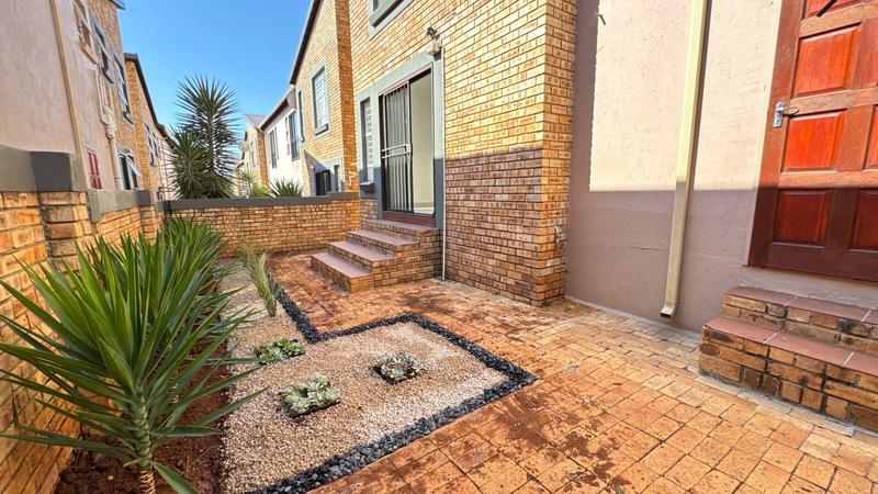 3 Bedroom Property for Sale in Wilgeheuwel Gauteng