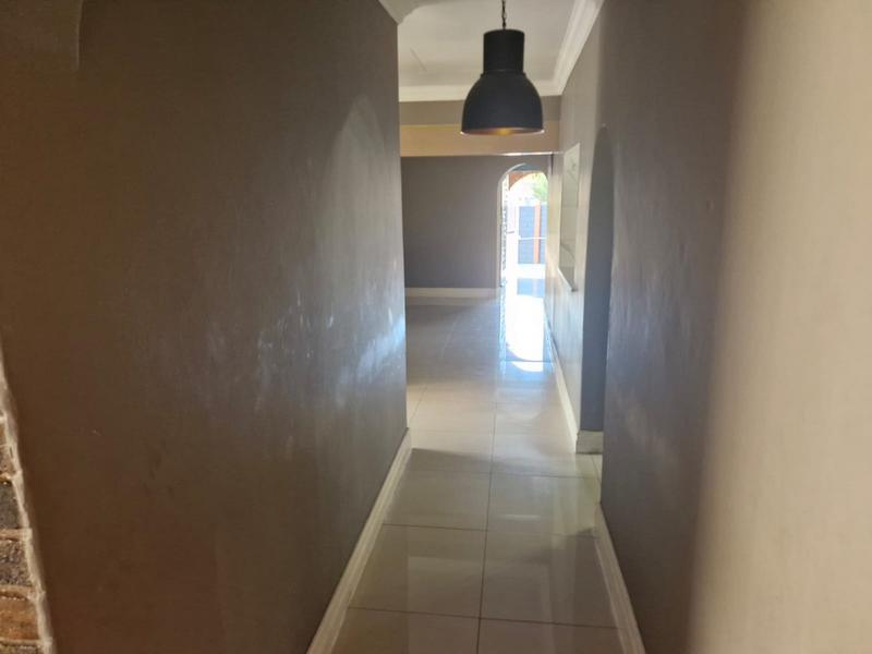 3 Bedroom Property for Sale in The Orchards Gauteng