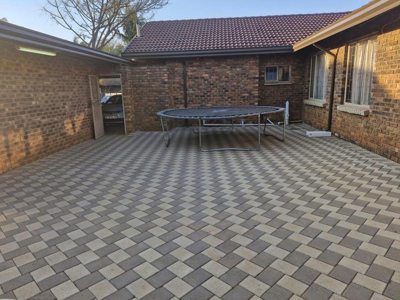 3 Bedroom Property for Sale in The Orchards Gauteng