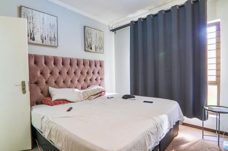 1 Bedroom Property for Sale in Paulshof Gauteng