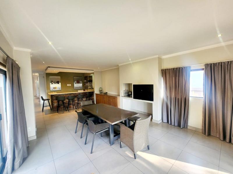 5 Bedroom Property for Sale in Zambezi Country Estate Gauteng