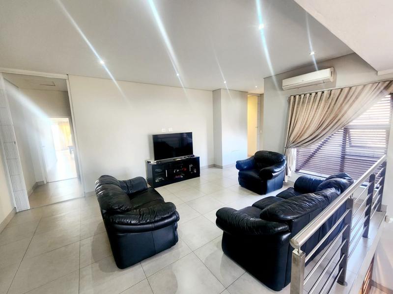 5 Bedroom Property for Sale in Zambezi Country Estate Gauteng