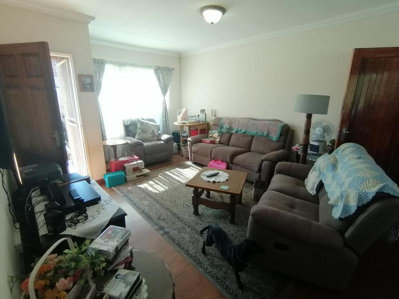 To Let 3 Bedroom Property for Rent in Bergbron Gauteng