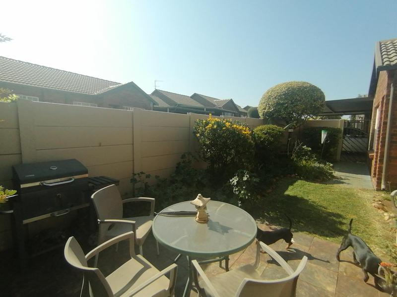 To Let 3 Bedroom Property for Rent in Bergbron Gauteng