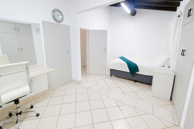 5 Bedroom Property for Sale in Eldoraigne Gauteng