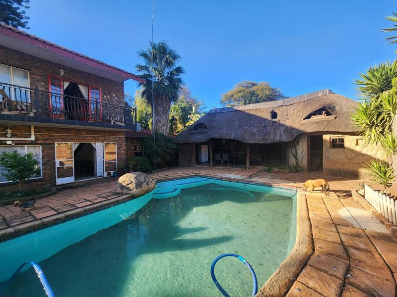 5 Bedroom Property for Sale in Eldoraigne Gauteng
