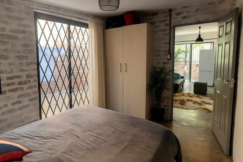 5 Bedroom Property for Sale in Eldoraigne Gauteng