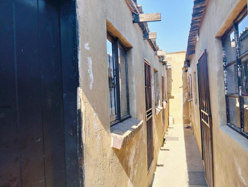 12 Bedroom Property for Sale in Tembisa Gauteng