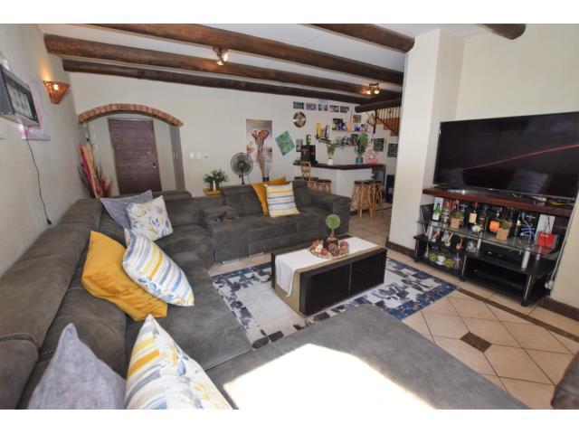 To Let 3 Bedroom Property for Rent in North Riding Gauteng