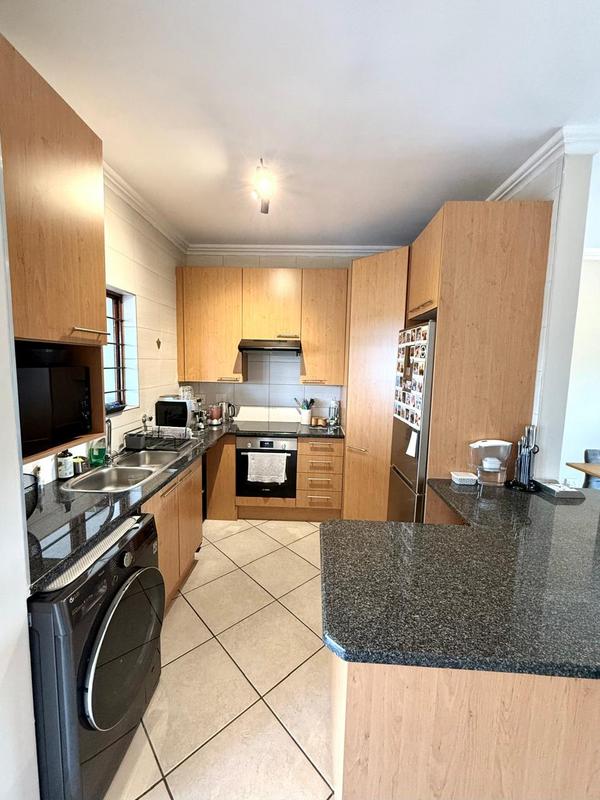 1 Bedroom Property for Sale in Edenburg Gauteng