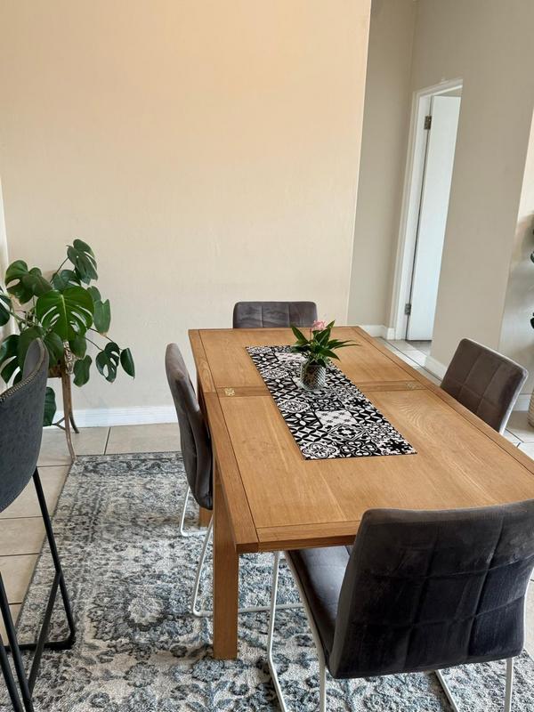 1 Bedroom Property for Sale in Edenburg Gauteng