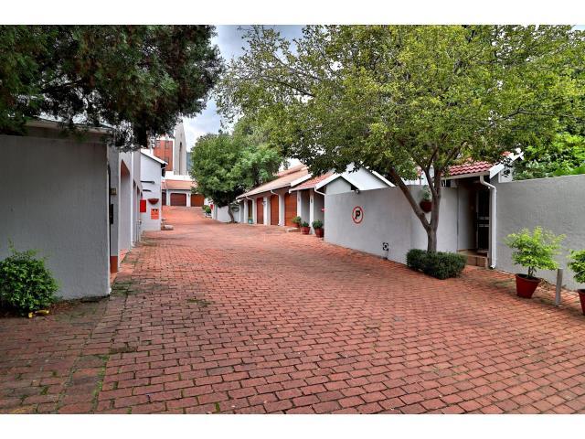3 Bedroom Property for Sale in Edenburg Gauteng