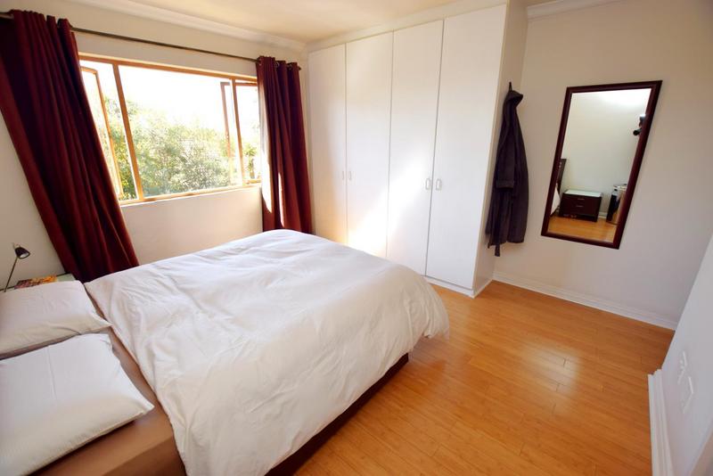 2 Bedroom Property for Sale in Lonehill Gauteng