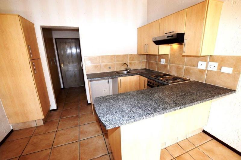 1 Bedroom Property for Sale in Lonehill Gauteng